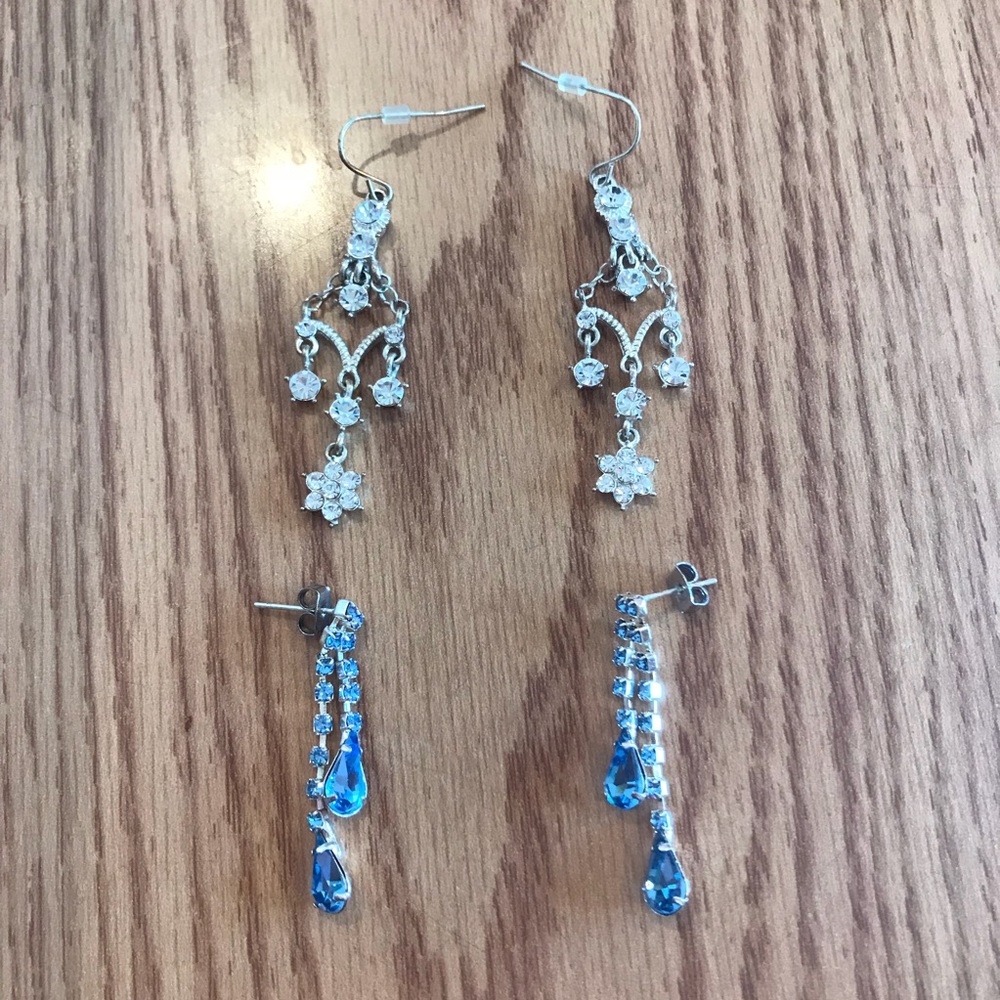 Bundle of 2 Pairs of Sparkly Earrings